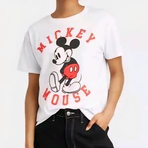 NWT Women's Disney Mickey Mouse Short Sleeve Graphic T-Shirt, White, Size Medium